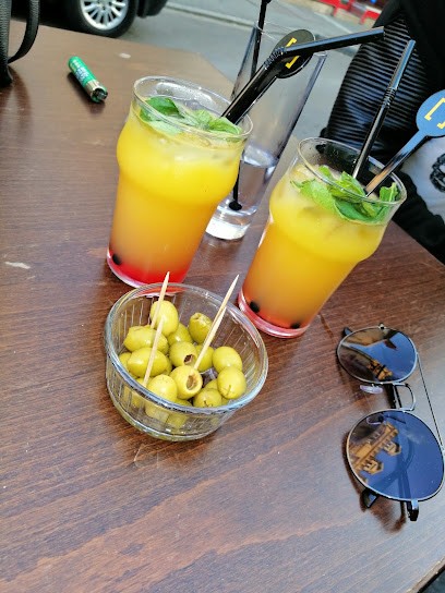 Le Zéphir, Bar à Houilles