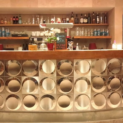 Le Picardeau, Bar à Nemours