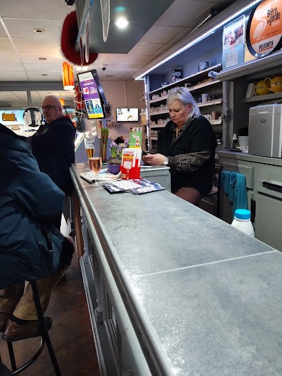 Le New, Bar à Calais