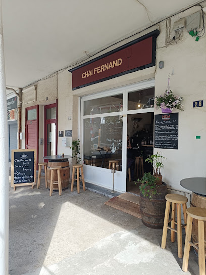 Chai Fernand Bar À Vin Et Comptoir. Vin Pour Tous. Bar À Charcuterie. Pintxos Et Tapas. Vins Bio Et Nature. Bar à Hendaye