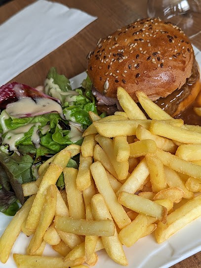 Le Gaulois, Bar à Genilac