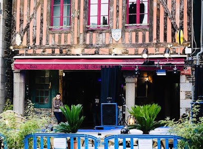 Le Stuart, Bar à Dol-de-Bretagne