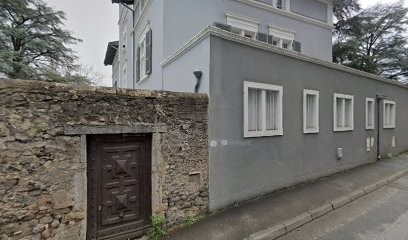 Majotel, Bar à Écully