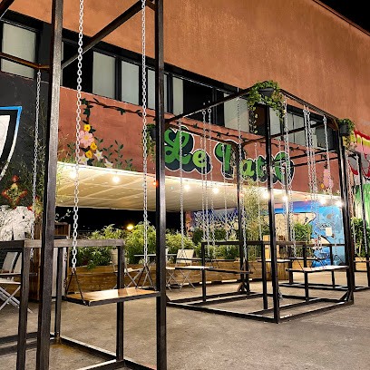 Le Patio Rooftop, Bar à Montreuil