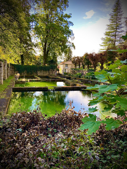 Les Jardins De La Pêcherie Bar à Nanteuil-en-Vallée