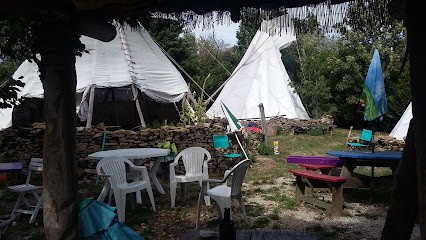 Tipi Papillon, Bar à Fleurey
