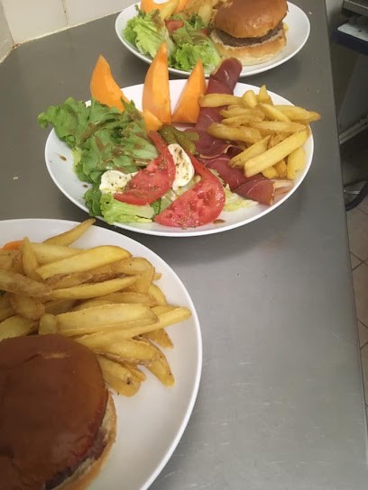 Bistrot Snack De Saint Anthème, Bar à Saint-Anthème