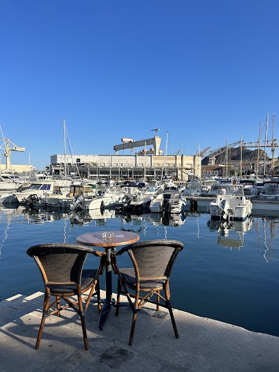 The Old Ship Pub & Pizza, Bar à La Ciotat