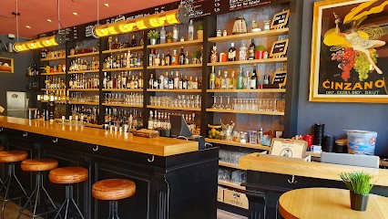 Papa Jerry, Bar à Caen