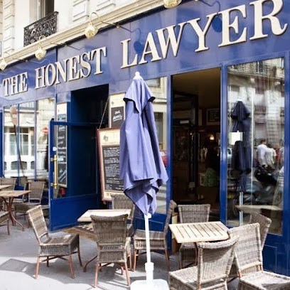 The Honest Lawyer, Bar à Paris 16