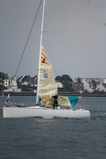 Snc Brelivet, Bar à Larmor-Plage