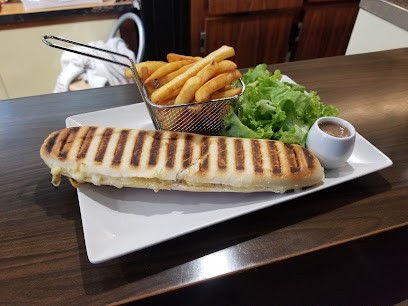 Le Central, Bar à Ernée